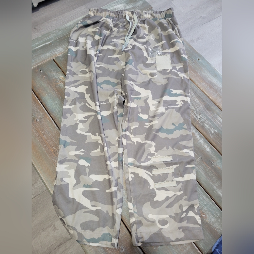 3 pair of light weight pants size 2X